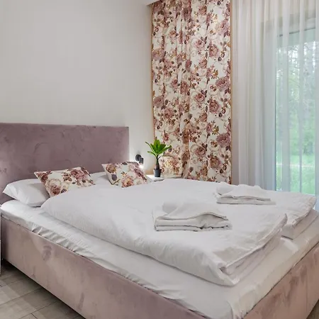 Apartamenty Sun & Snow Zapach Lasu - Naturalne Spa Karwica Exterior photo