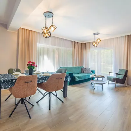 Apartamenty Sun & Snow Zapach Lasu - Naturalne Spa Karwica Exterior photo